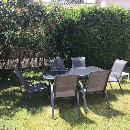 Tatil Evi Maison Classee Meuble 3 Etoiles, Proche Mer. Sainte-Maxime